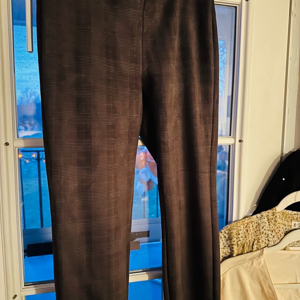 Nice leggings pants and good condition